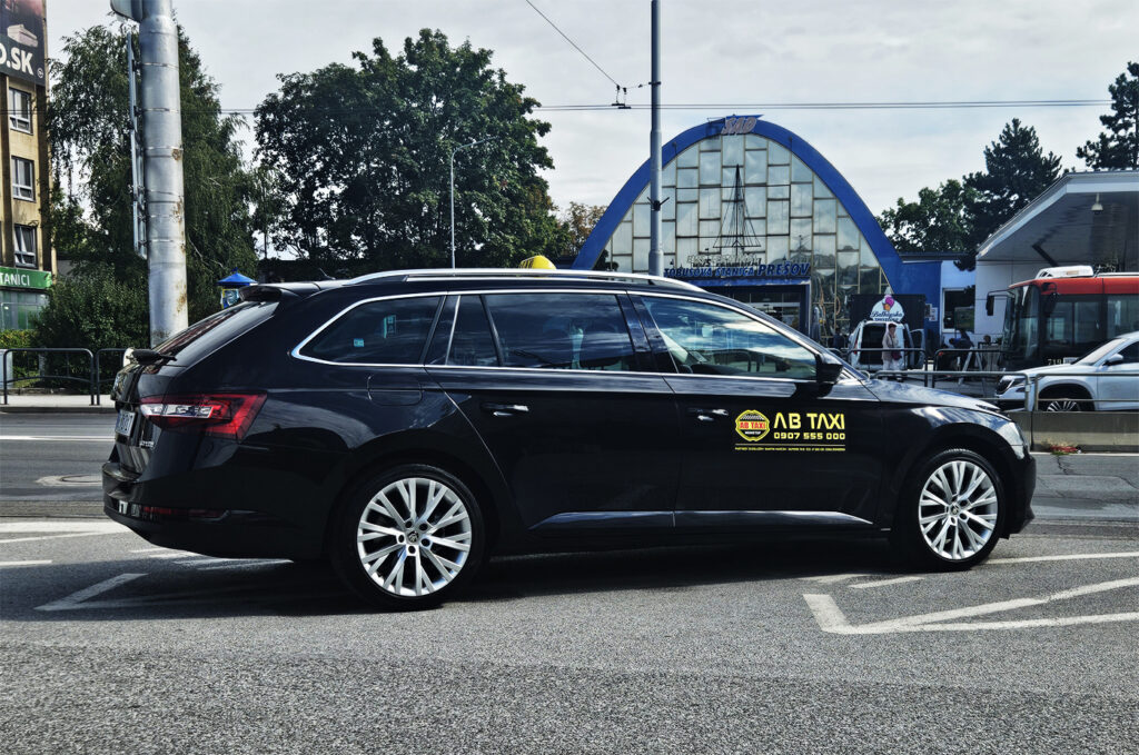 Letiskové transfery - SuperbTaxi Prešov – Košice, Krakow, Budapest, Bratislava …